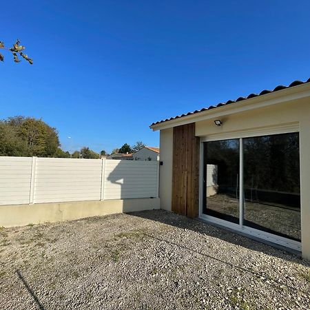 Maison Avec Grand Espace En Hauteur Villa Saint-Georges-des-Coteaux Bagian luar foto