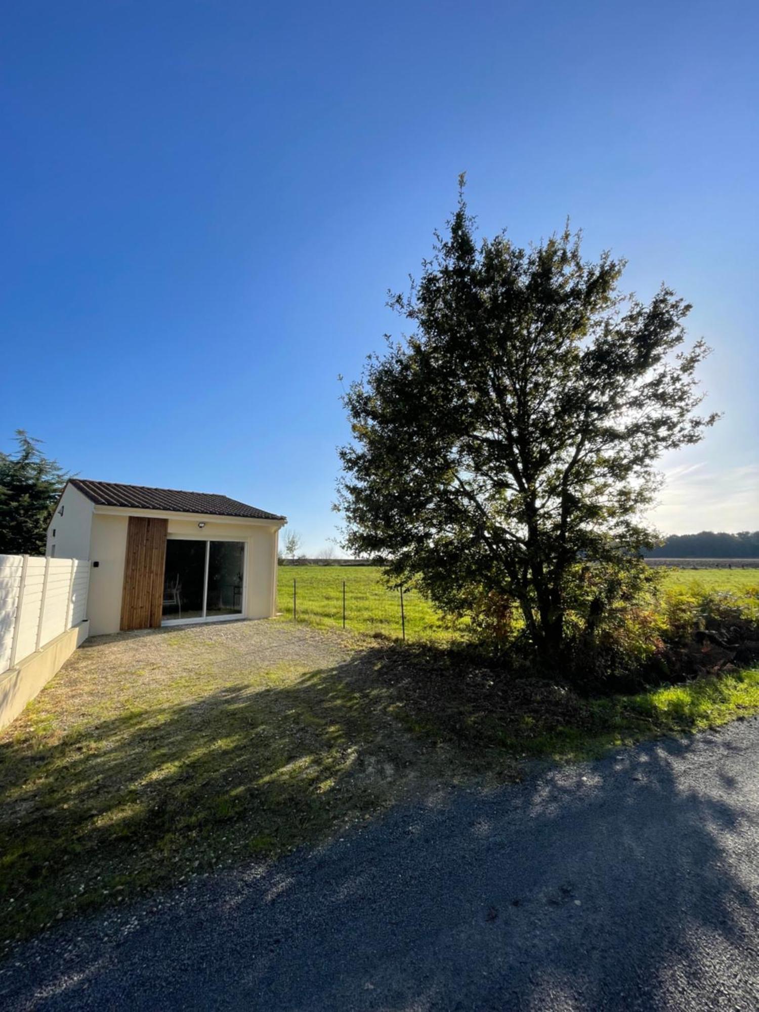 Maison Avec Grand Espace En Hauteur Villa Saint-Georges-des-Coteaux Bagian luar foto