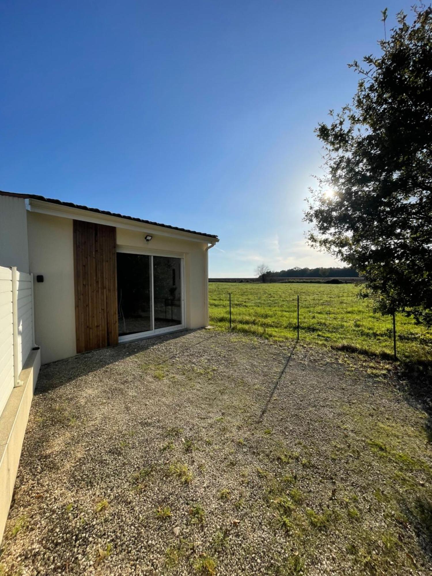 Maison Avec Grand Espace En Hauteur Villa Saint-Georges-des-Coteaux Bagian luar foto