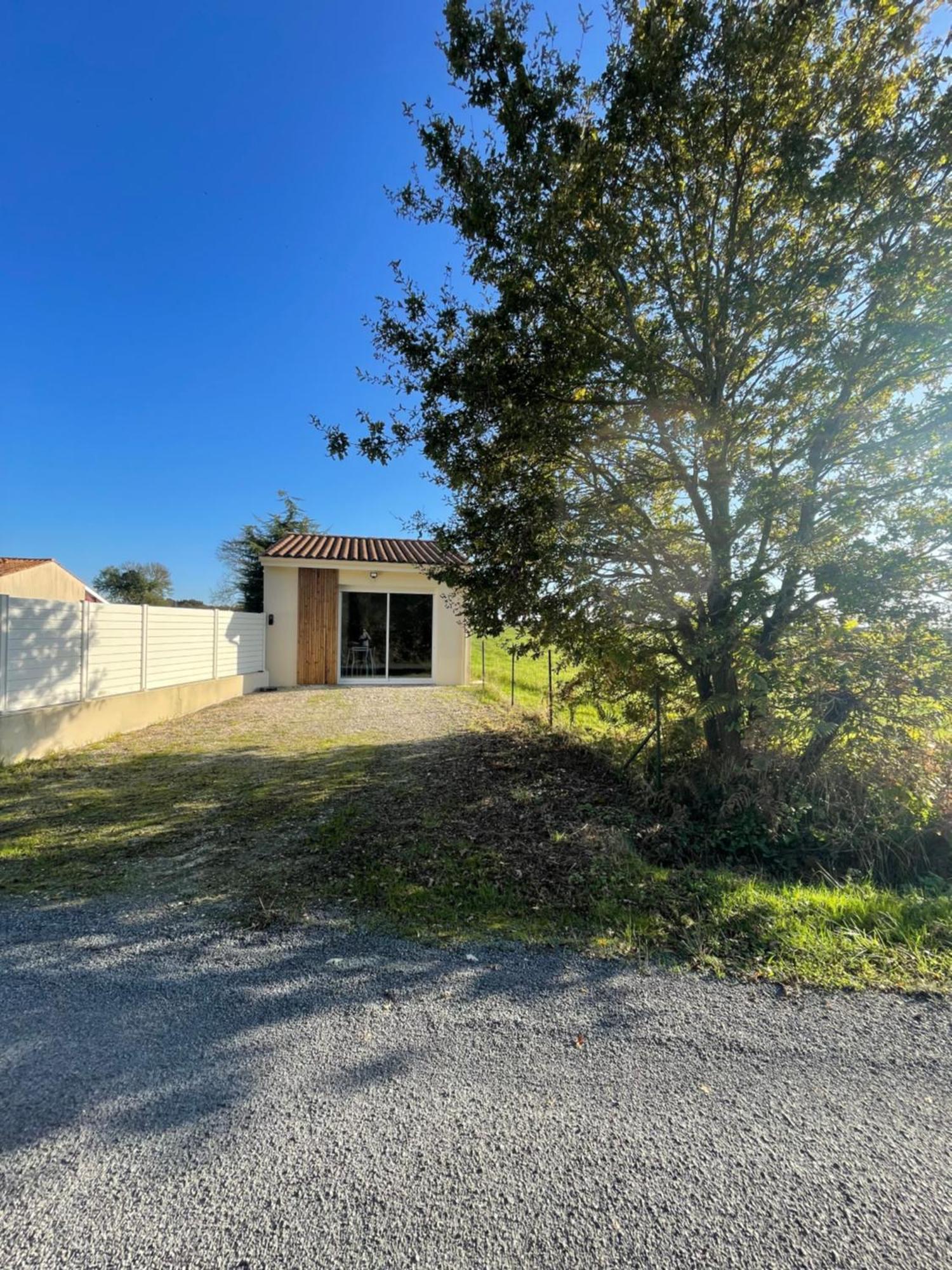 Maison Avec Grand Espace En Hauteur Villa Saint-Georges-des-Coteaux Bagian luar foto